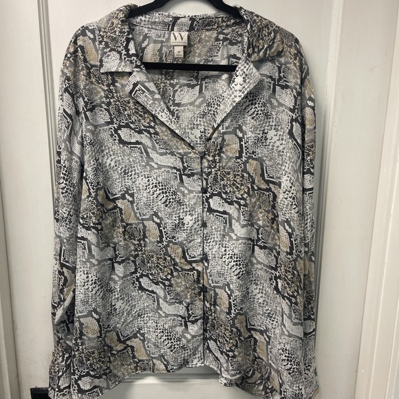 Worthington Tops - Worthington Gray and Beige Patterned Blouse 3X Lightweight